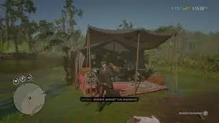I love skinning animals in front of Harriet - Red Dead Online