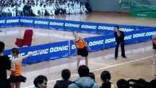 瓦尔德内尔在我校(南京林业大学)表演时的开场国标队的表演