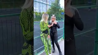 КОШКА ЧТО,СОШЛА С УМА❓🤔😜 