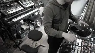 LOOPING: Synths & Cuts - SHOOK ONES #looping #synth #scratching