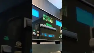 Worlds Most High End CD Player Macintosh MCD12000 😍