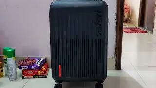 SAFARI Small Cabin Suitcase (56 cm) 8 Wheels- Astra - Black