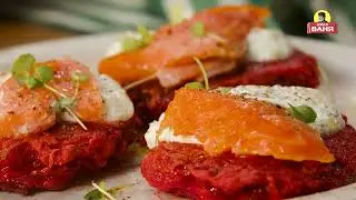 Драники из свеклы с лососем и соусом из хрена