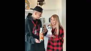 Моргерштерн и карина кросс с ершиком 😂