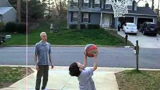 Pop pop makes the mailbox shot basketball.