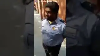 Must Watch : Security Guard Sings Khamoshiyaan