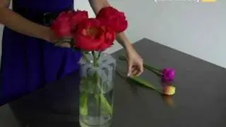 Décor Tips and Tricks: Flower Arranging