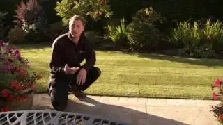 How to Lay Rolawn Medallion Turf? | GardenStreet.co.uk