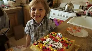 Саше  6 лет.