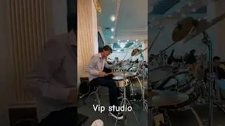 Парень не реально зажигает лезгинку 😂🔥#s