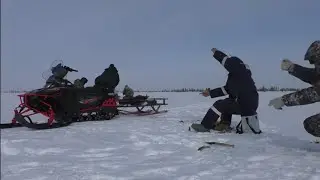 Натаскали кучу окуней с Гидронамывного ОЗЕРА 🎣🐬 Зимняя рыбалка 2024 г