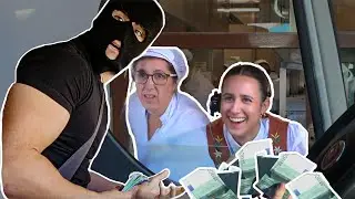 LADRÓN DANDO PROPINAS en el Mc AUTO!💰
