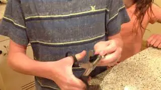 The right way to take apart a lego person