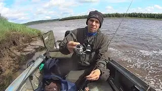Гопники отобрали новую плетенку))
