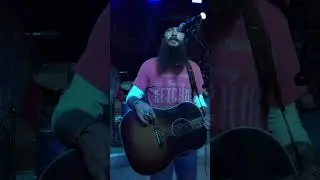 Cody Jinks - Loud and Heavy