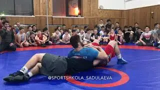 Садулаев показал, как «тушировал» Снайдера