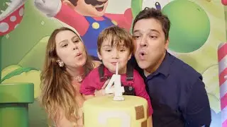 4 anos Thomaz