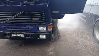 Дальнобой. Ремонт затягивается! Купил деталь да не такую. Работаю дома.))