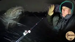 ВОСЕМЬ ЧАСОВ НА РЕКЕ ,ОХОТА НА НАЛИМА.fishing,bushcraft,camping.