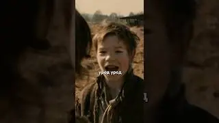 БУЛЛЯТ ПАРНЯ ИЗ-ЗА ИЗУВЕЧЕННОГО ЛИЦА🥺🫣 