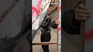 Протестующие штурмуют парламент Грузии