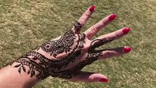 Мехенди. Henna Design. Handmade Festival. Фестиваль ручной работы. Катар. Доха. Qatar. Doha