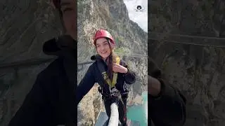 Смелая Анжела 🔥😍 Прыжок с ТАРЗАНКИ 🔥 туры по Дагестану ⛰️ +79884432428