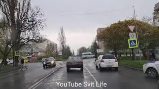 Красивый город Ужгород. Прокатились по Ужгороду. Весна 2021  Ул. Проспект Свободы. Ул. Минайская