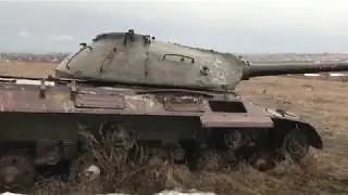 Заброшенный танк ИС 3