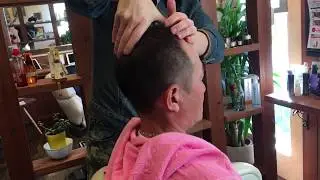 Unintentional ASMR Japanese Barber Massage