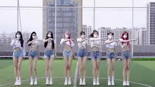Team Cute girl dance