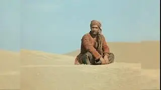 - Ты как здесь оказался? -  Стреляли.
