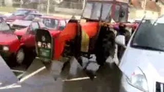 Traktorom u supermarket