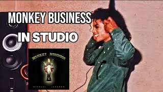(RARE) Michael Jackson singing adlibs of unreleased song in the studio
