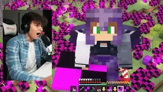 my two year minecraft hardcore world got corrupted. (LIVE)