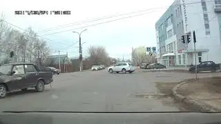 Проезд на красный по встречке