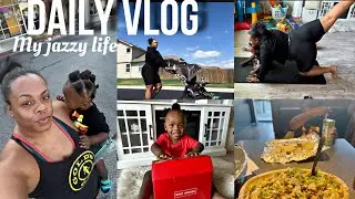 REAL LIFE WITH JAZZY A SOCIAL MEDIA INFLUENCER  AND MOM TO FIVE KIDS!