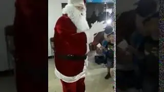 Papá Noel en el Colegio de Periodistas del Guayas 2da. parte