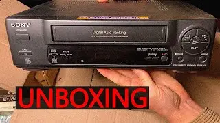 Video Cassette Recorder from SONY. Japanese quality and reliable device from the 90s