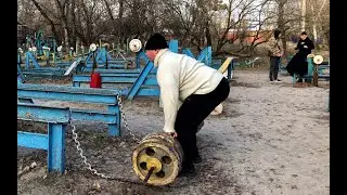 Богатырь Олег Могучий, становая тяга 165 кг.
