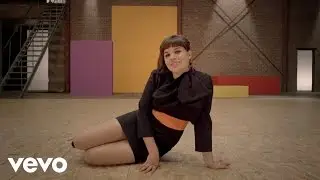 Lady Linn And Her Magnificent Seven - Cry Baby