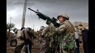 Морские пехотинцы США в бою во время операции в Рамади, Война в Ираке 2006