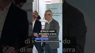 Collaborate UR 9.11.23, i #cobot per le lavorazioni conto terzi nella #metal industry | #shorts