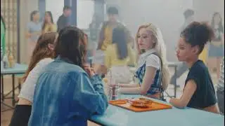 Somi x choi yeon kyu 💃 (dumb dumb)