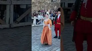 Показ мод 18-го века часть 11🥻  Петровский фестиваль. Выборгский рубеж #выборг #мода #18век