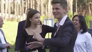 Фокусник ілюзіоніст Микола Дубина. Замовити виступ фокусника і мікромагію на свято