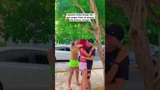 Quando minha amiga não quer pegar o boy só porque ele já ficou comigo 