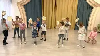 Музыкально-ритмическая композиция. « Бубны»