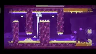 Прохожу в игре Geometry Dash уровень Fingerdash