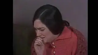 Rina (1977) | Rina cachetea a El Nene